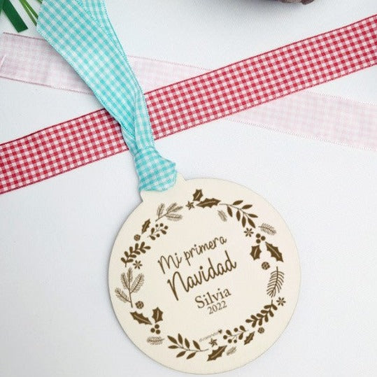 BOLA DE NAVIDAD DE MADERA PERSONALIZADA MI PRIMERA NAVIDAD