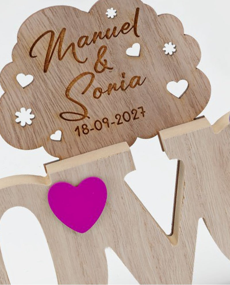 LOVE EN MADERA CON NUBE PERSONALIZADO