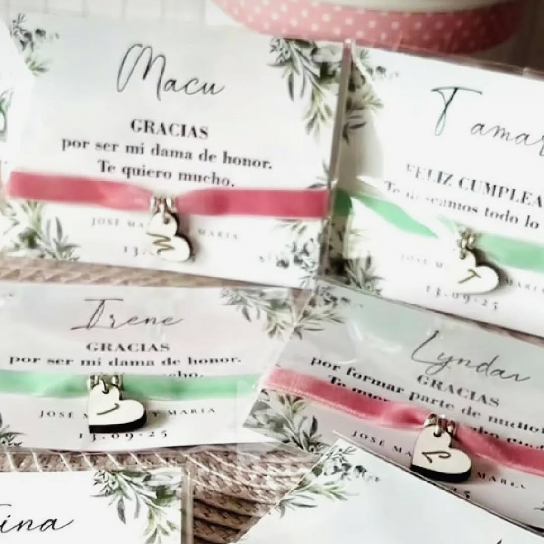 PULSERAS CON INICIAL