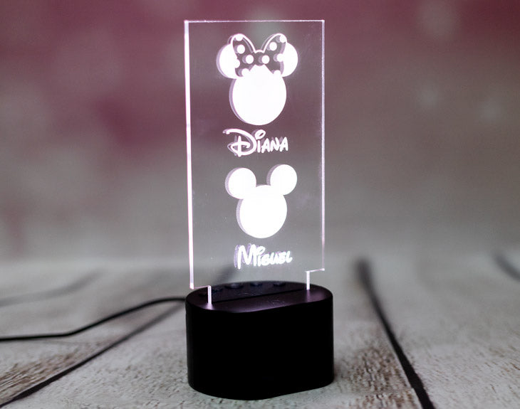 Lámpara de metacrilato Familia Mickey y Minnie