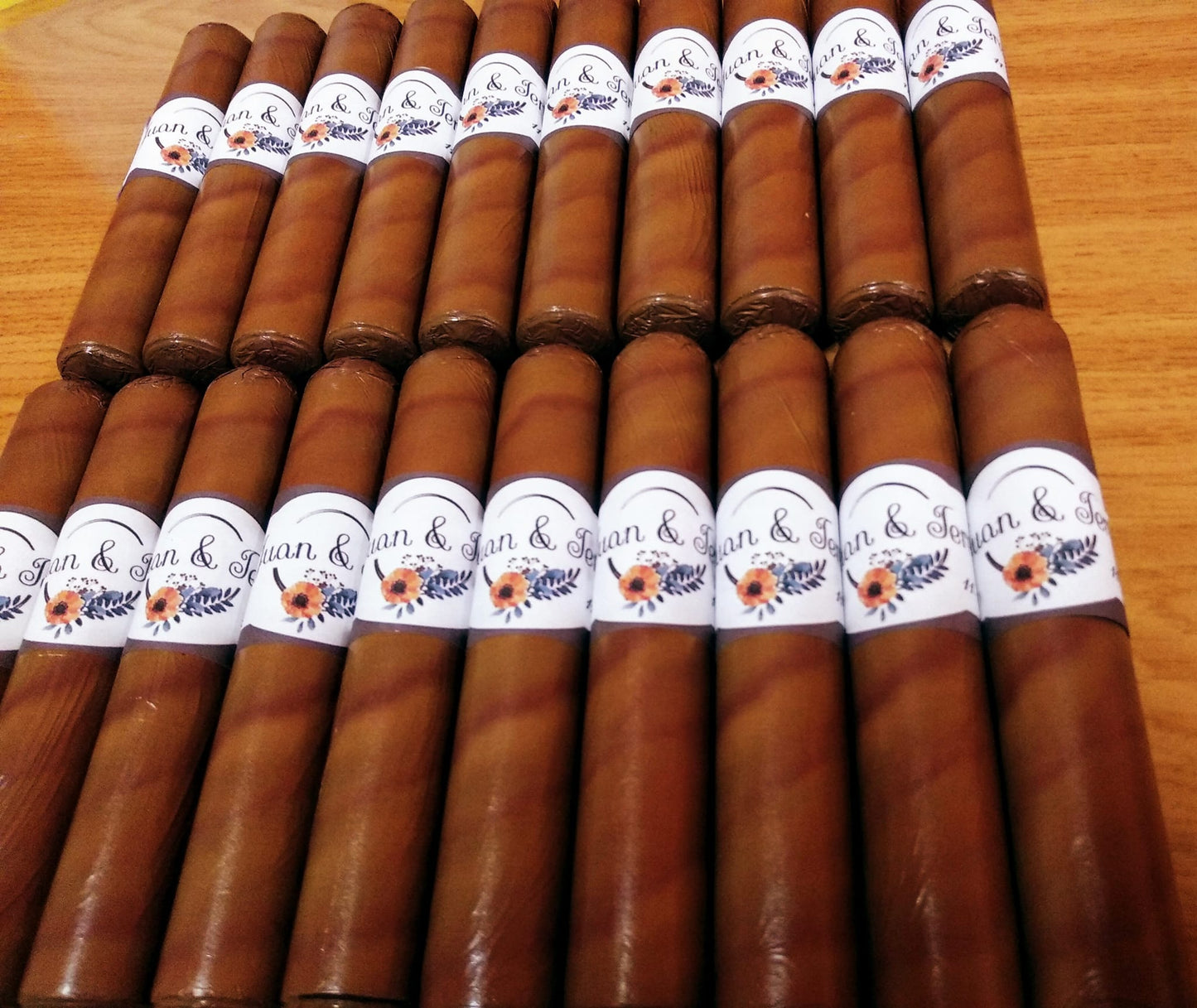 PUROS DE CHOCOLATE HABANEROS (CAJA DE 20 UNIDADES)